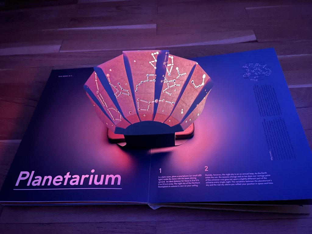 this book is a planetarium (blazpregelj.si)